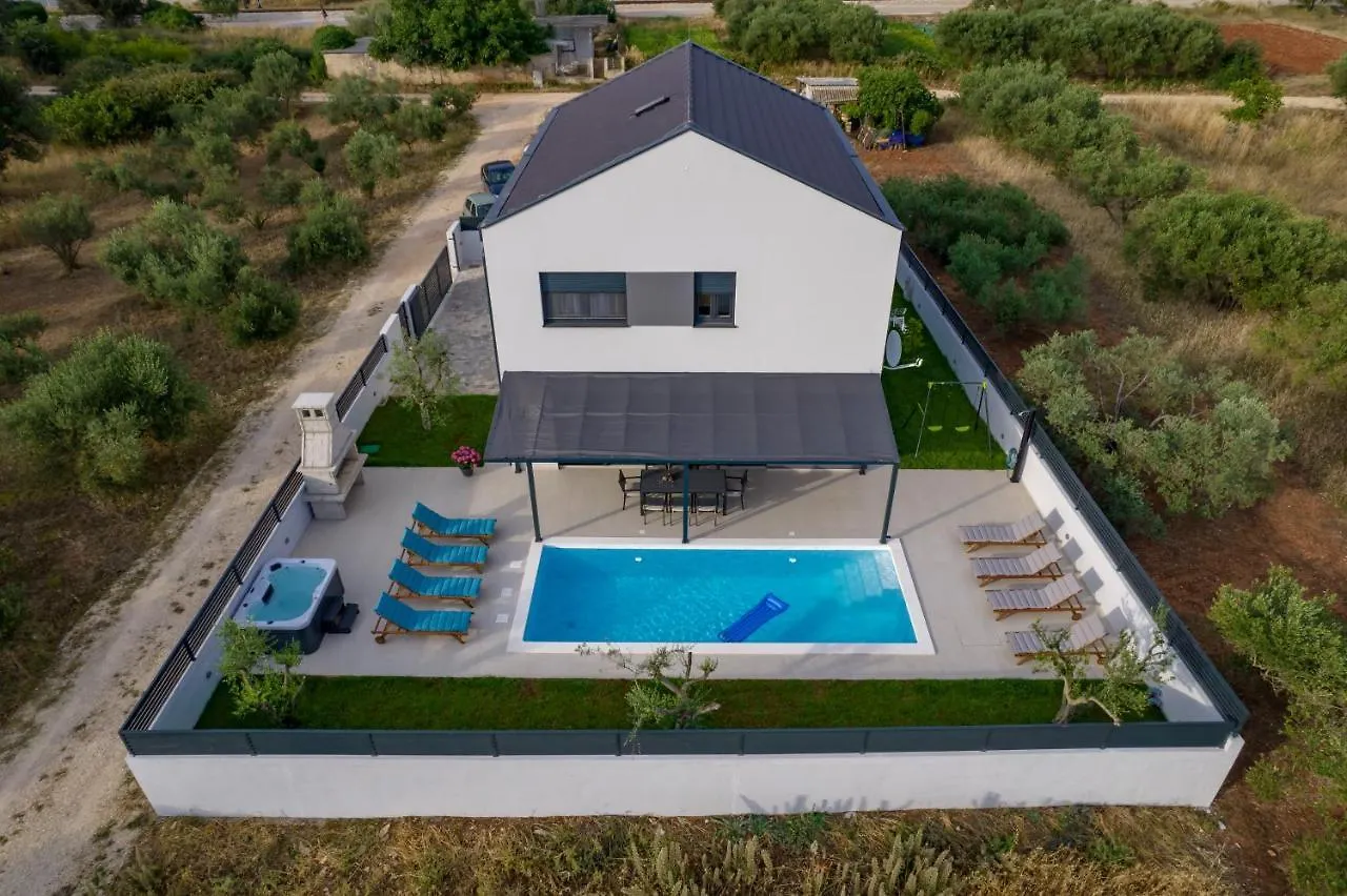 Villa Mvp Bibinje